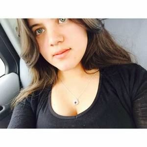 Meet your Posher, Evelyn